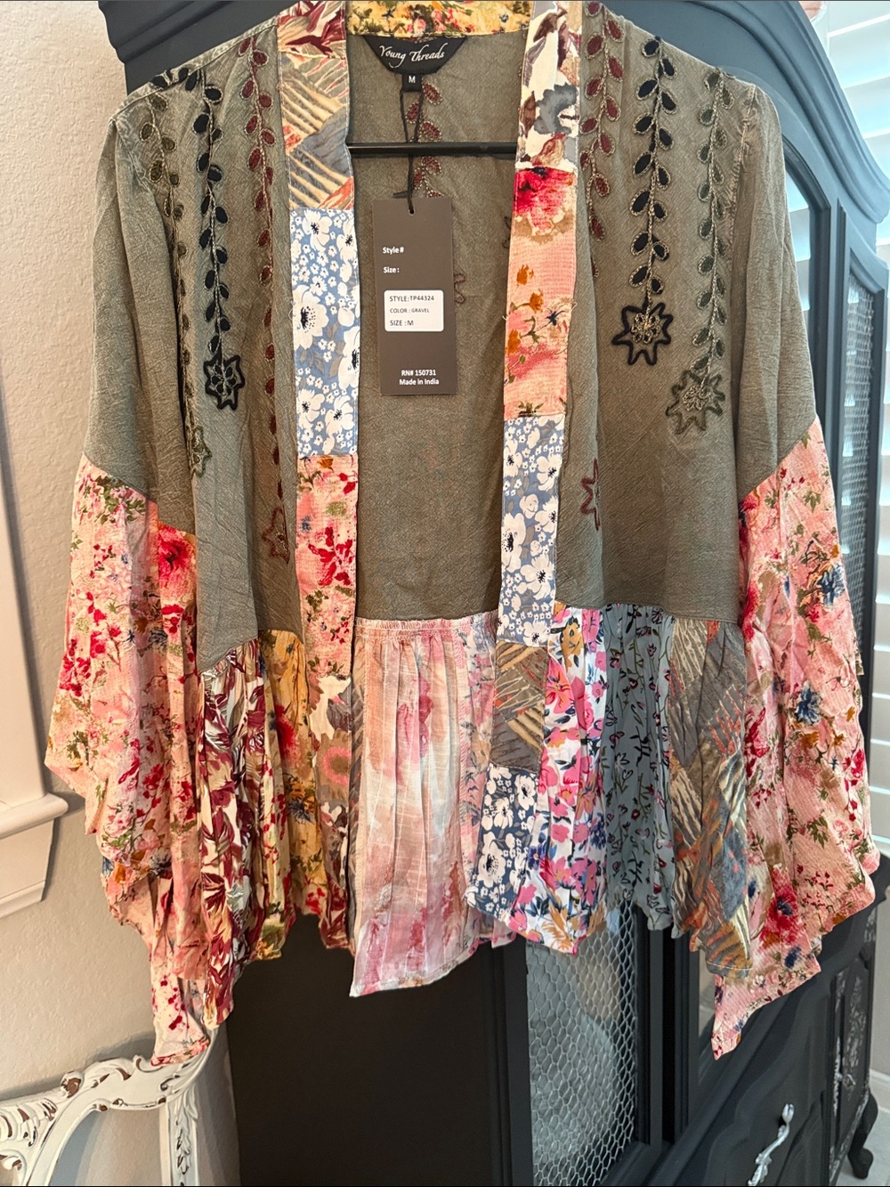 Young Threads Olive Green Floral Patchwork Kimono Jacket Size Medium